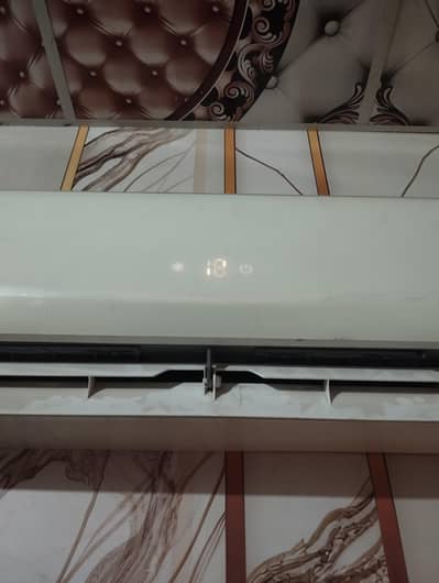 Gree 1 ToN Inverter