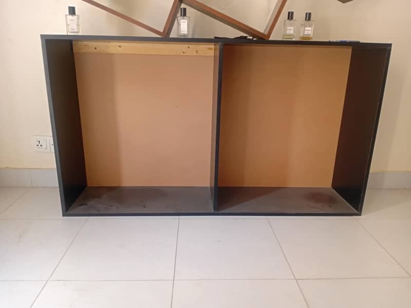 cabinet 4