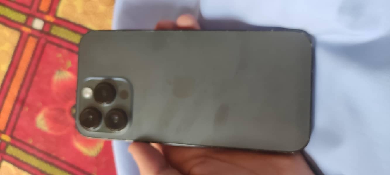 iPhone 14 pro max 12