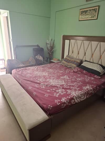 king size bed and dressing