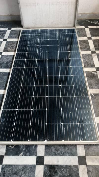 300 watt k 5 solar panel with stand