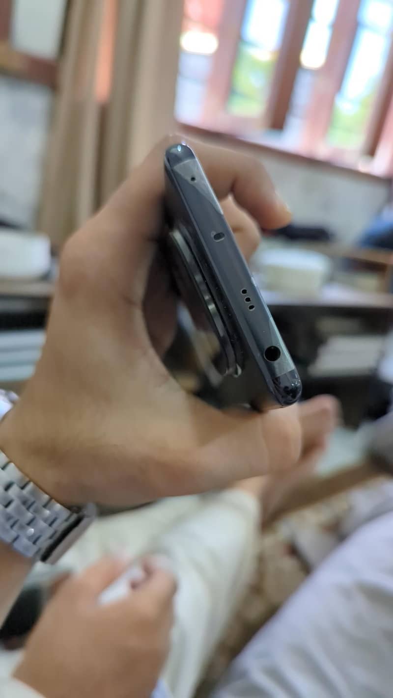 Redmi note 14 pro 1