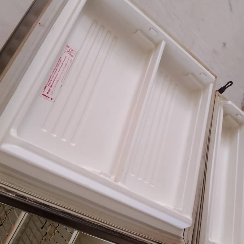 Pel fridge 7