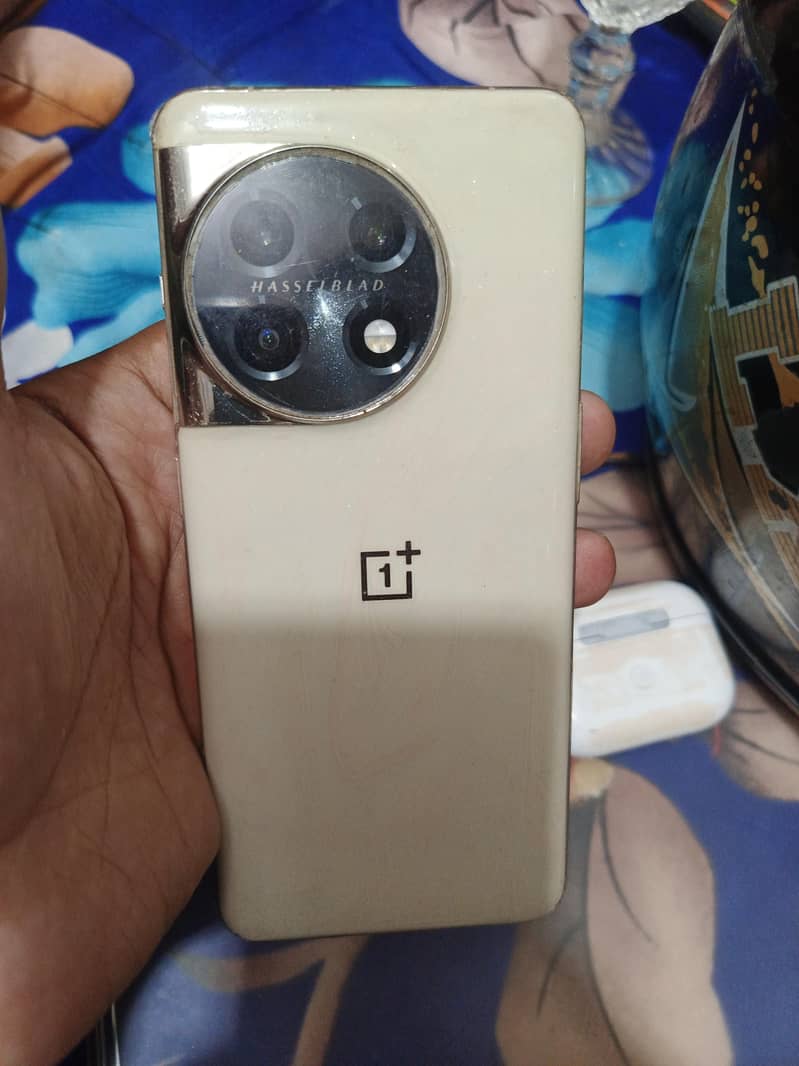 one plus 11 1