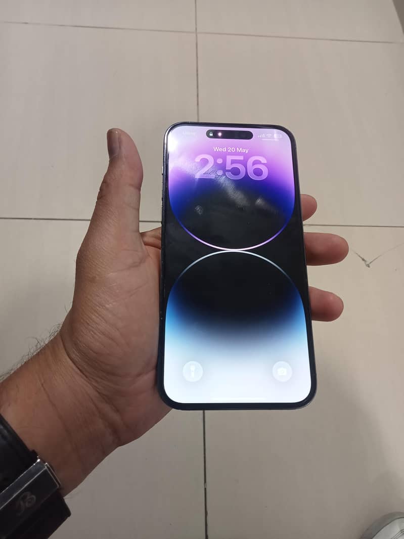 Iphone 14 pro Max 4