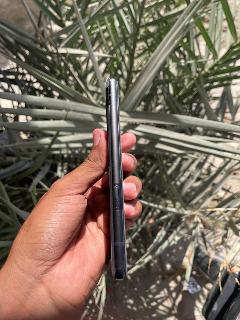 Google pixel 6a 4