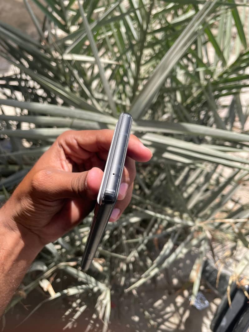 Google pixel 6a 5