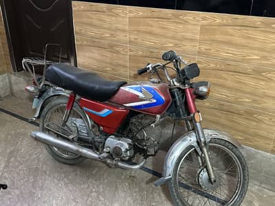 1992 Honda CD 70 – Unique Antique Edition