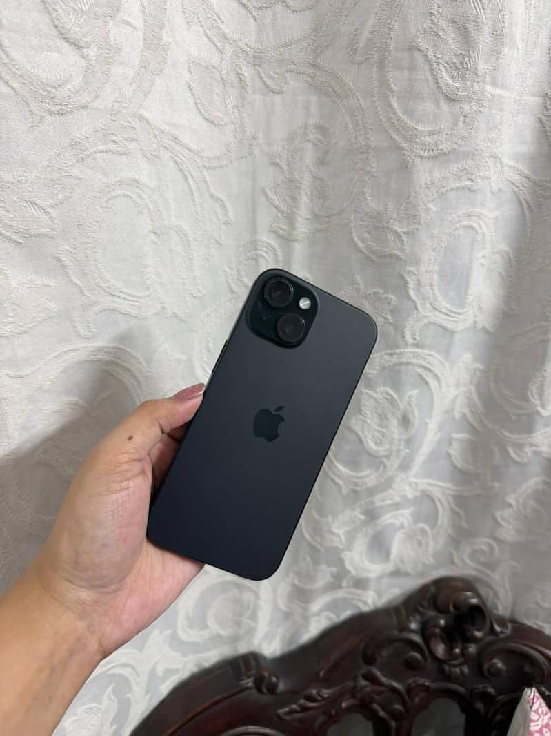 Iphone 15 2