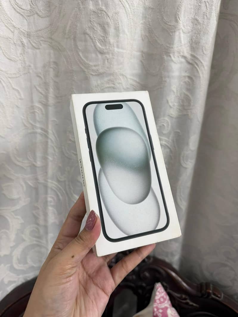 Iphone 15 4