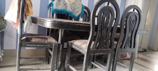 Dining table and Chairs