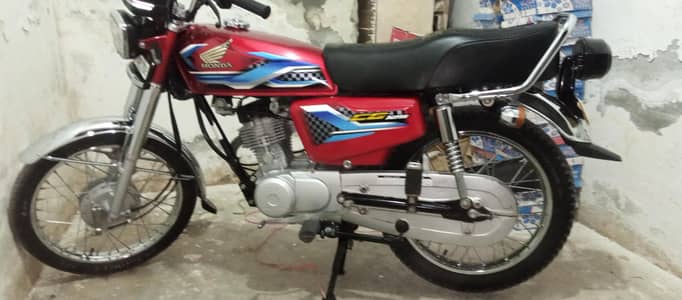 Honda 125 lush condition everything okay
