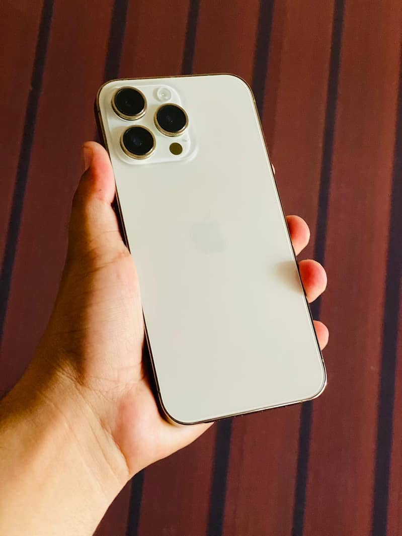 iphone 14 pro max 1