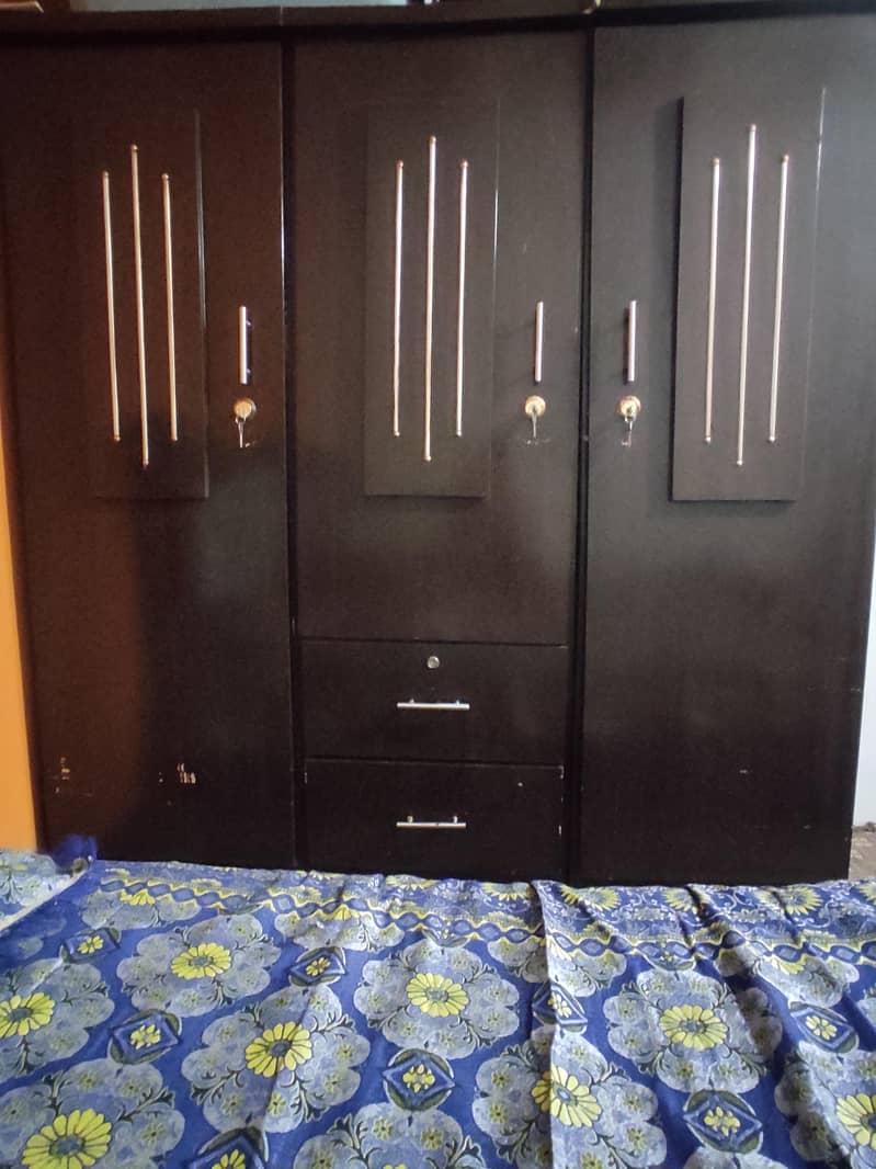 bedroom set 0