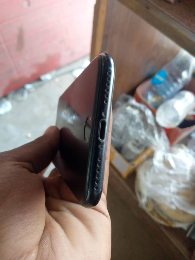 iphone SE2020 4