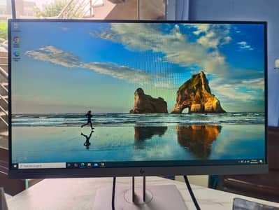 Excellent condition HP Monitor 24 inch FHD