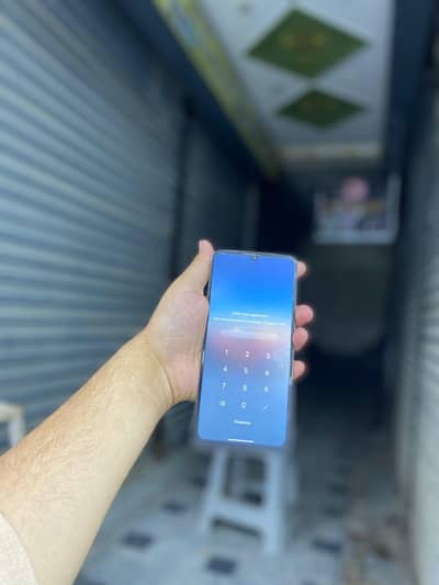 Vivo y04 8 GB 128 GB