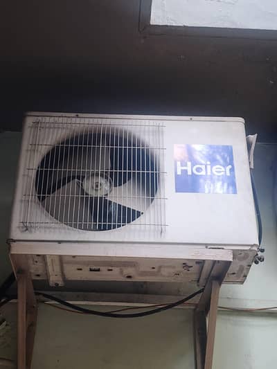1.5 ton AC Haier fast cooling  & energy efficienct