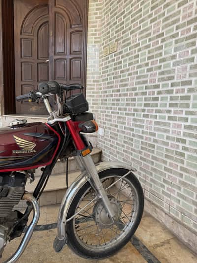 Honda CG 125 Red