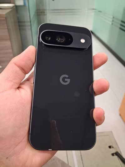 Google Pixel 9 black color 128Gb lush condition