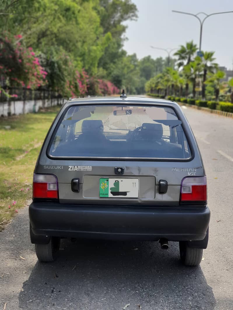 Mehran VX 2010/2011 5
