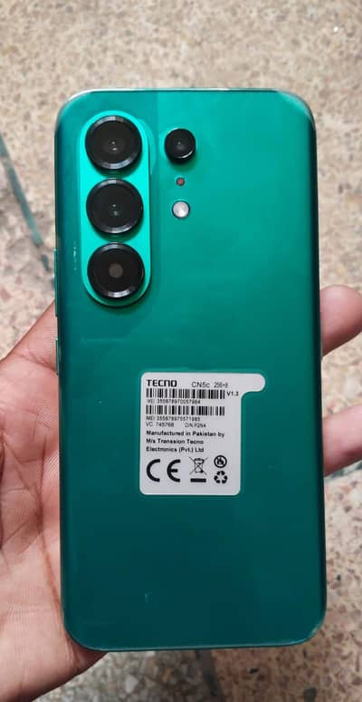 tecno camon 50 pro  brand new phone 10 days use full 03017021427rranty
