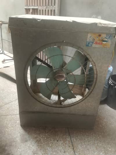 Lahori cooler with stand