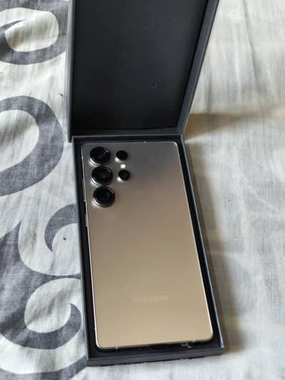 SAMSUNG S25 ULTRA 512GB box open condition 9 MONTHS WARRANTY