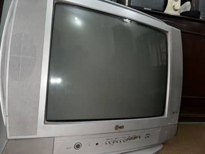 LG TV 10/10 condition