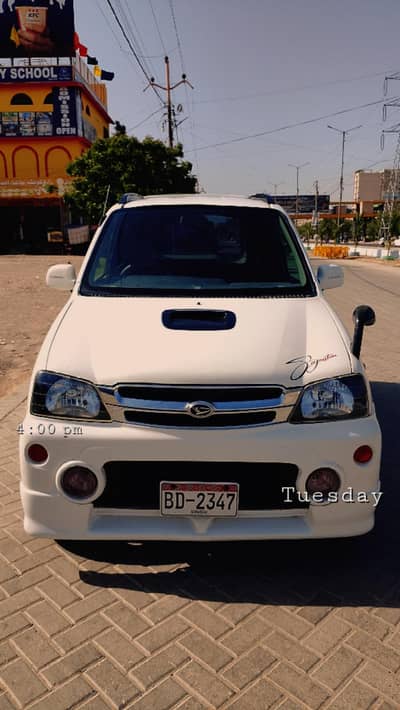 DAIHATSU TERIOS KID