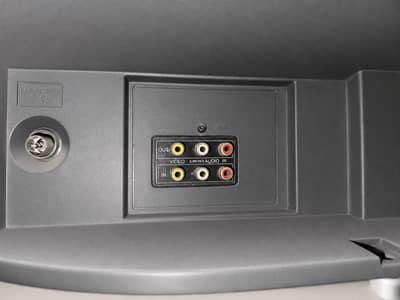 LG TV 10/10 condition