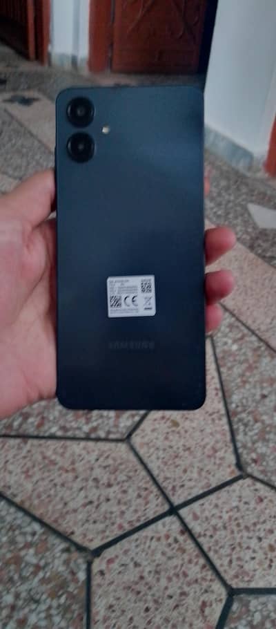 Samsung brand new mobile for sell