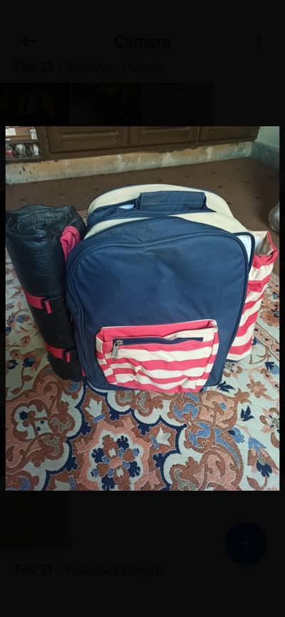 Picnic bag with complete package