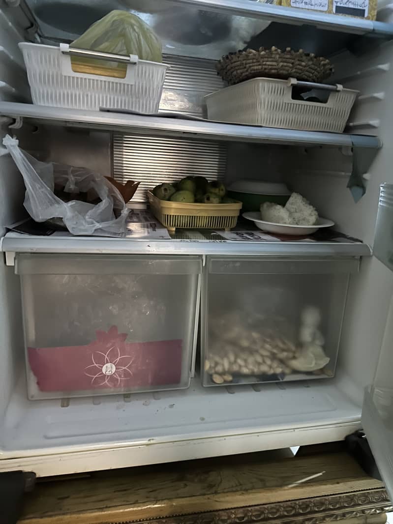 Sharp 2 door fridge 3