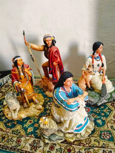 Beautiful Collection red Indian sculpture statue for home decoration