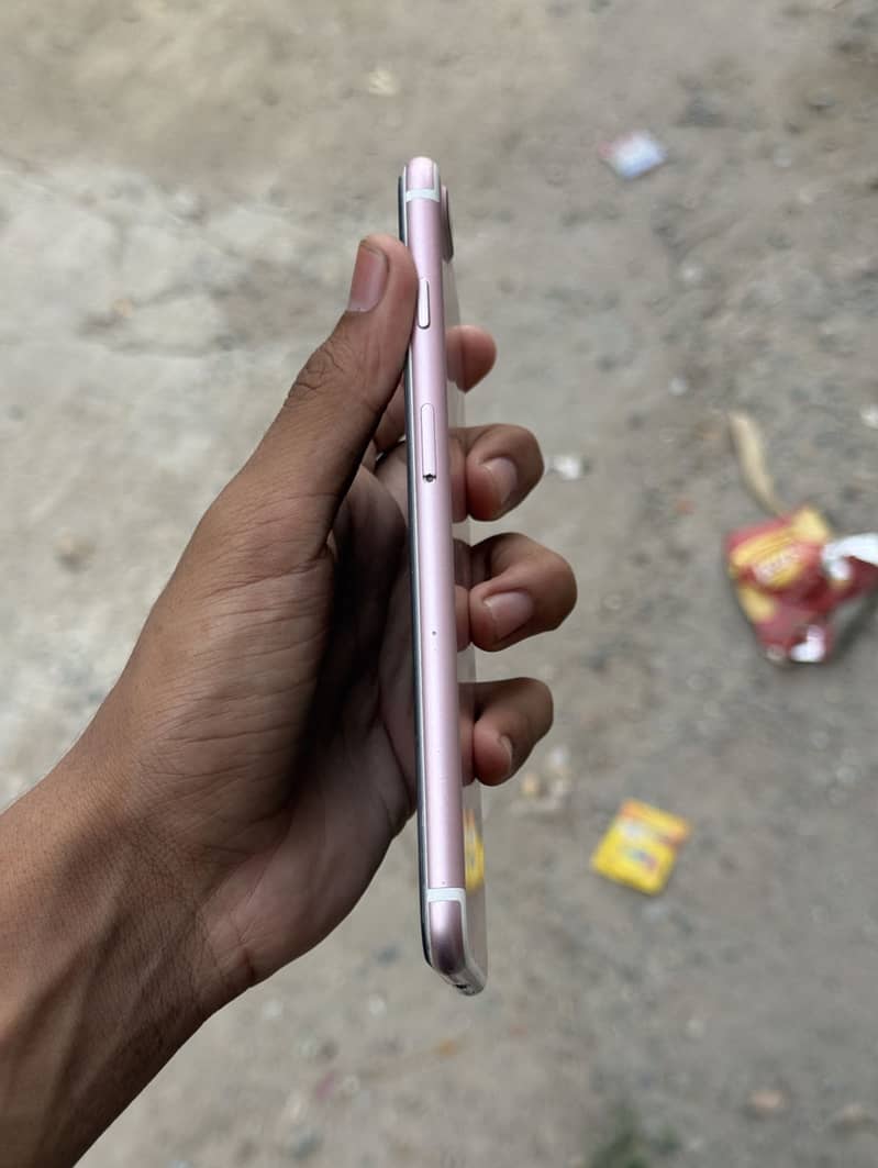 IPHONE 7+ 1