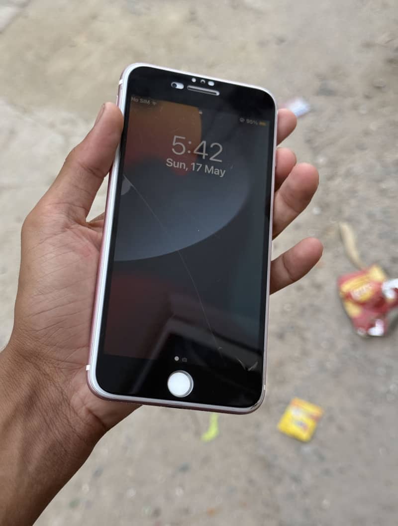 IPHONE 7+ 3