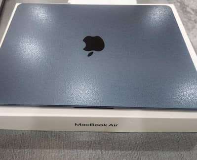Apple MacBook Air M2 8/256 Midnight Blue with Box and origanl charger