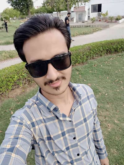 mujeeb khan