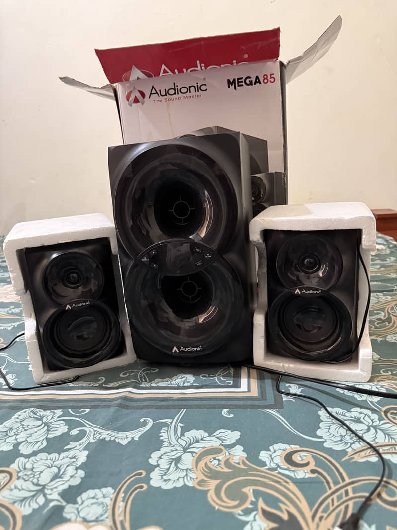 Audionic mega 85 1