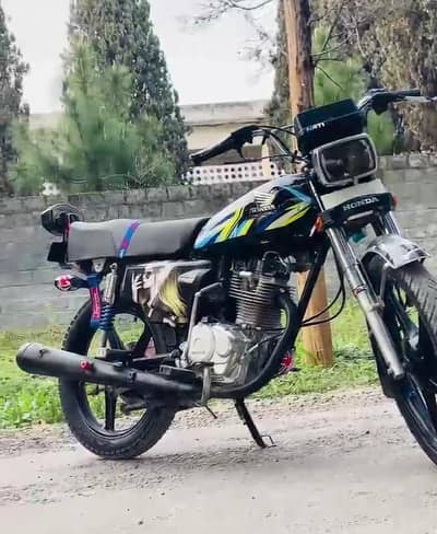 Honda 125 for sale with alai rim condition 10.10