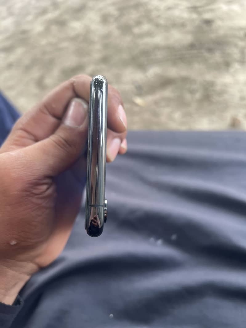 Xs max 4