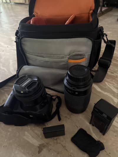 D5300 with 50mm  , 70-300mm lenz 2 battery charges