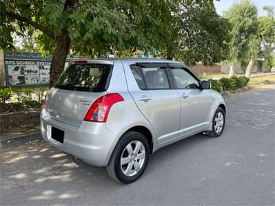 Suzuki Swift 1.3 Dlx Automatic