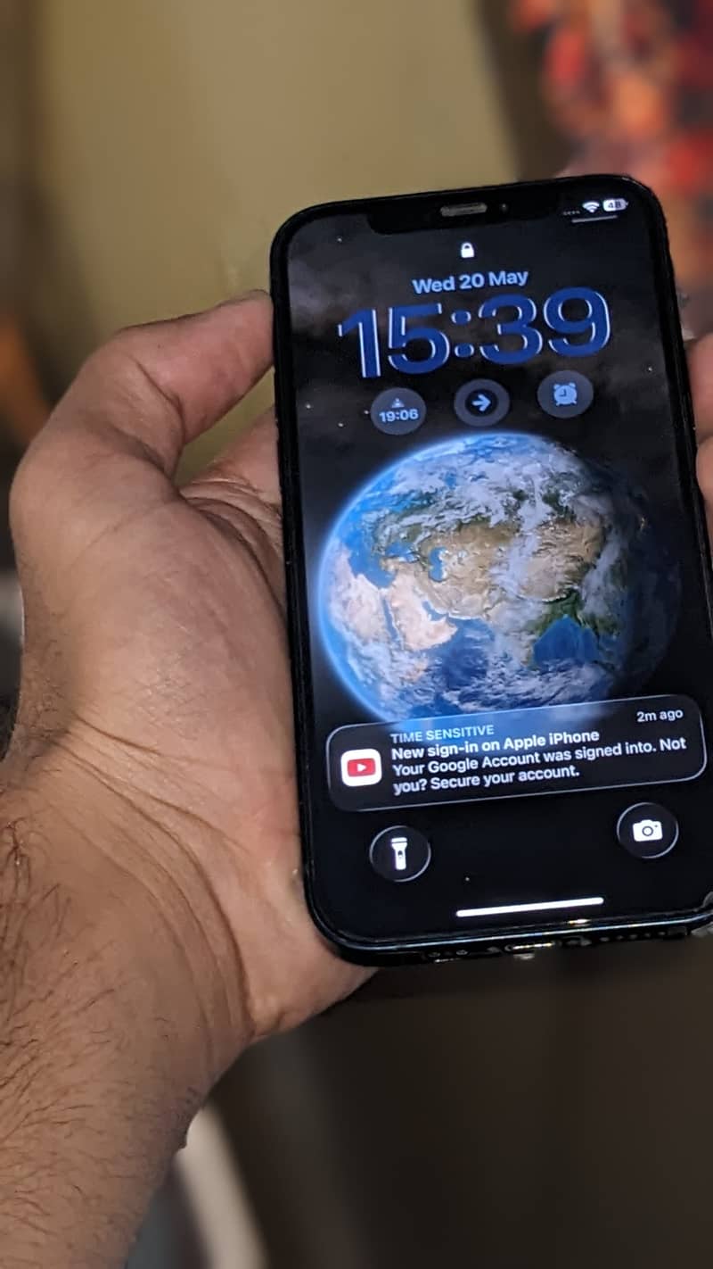 IPhone 12 2