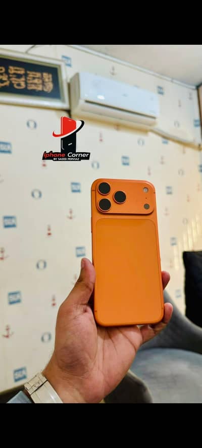 IPHONE 17 PRO MAX 100 HEALTH ORANGE COLOR 35 CYCLE COUNT