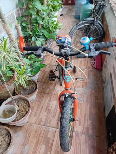 2 cycle in good condition