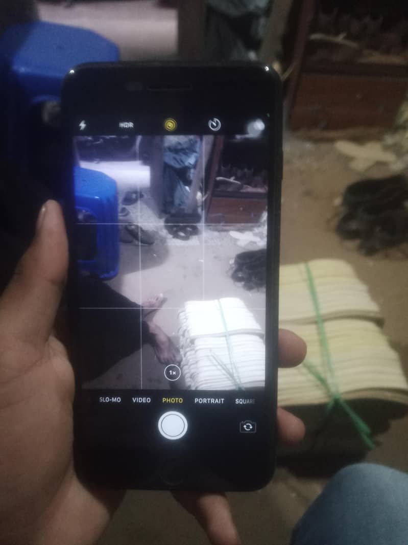 Apple iPhone 7 Plus 0