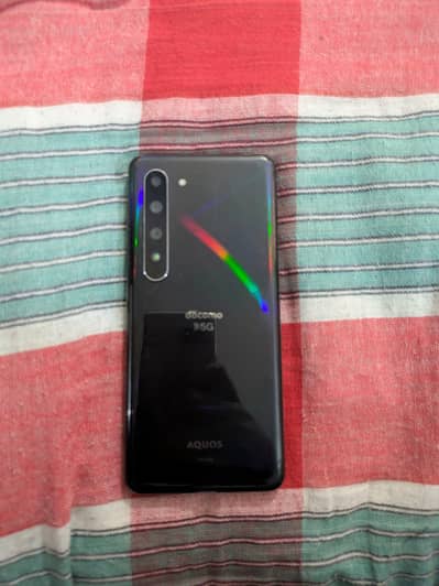 Gaming Phone Sharp Aqous R5G pubg 120 FPS