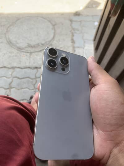 iPhone Xr convert 15pro 128GB factory lock